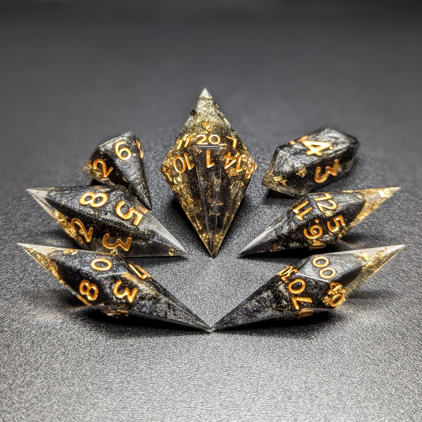 Basalt Throne - Elongated 7-Piece Dice Set