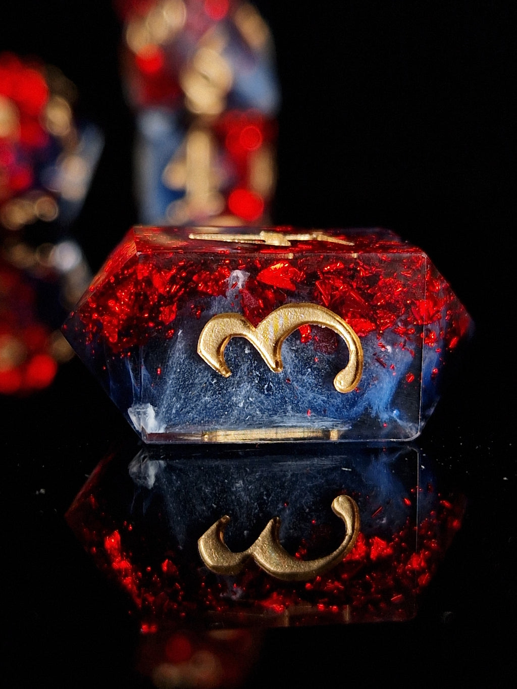 Art & Dice Bundle – Limited Linocut Print + Polyhedral Dice Set "Bloodmoon Bloom"