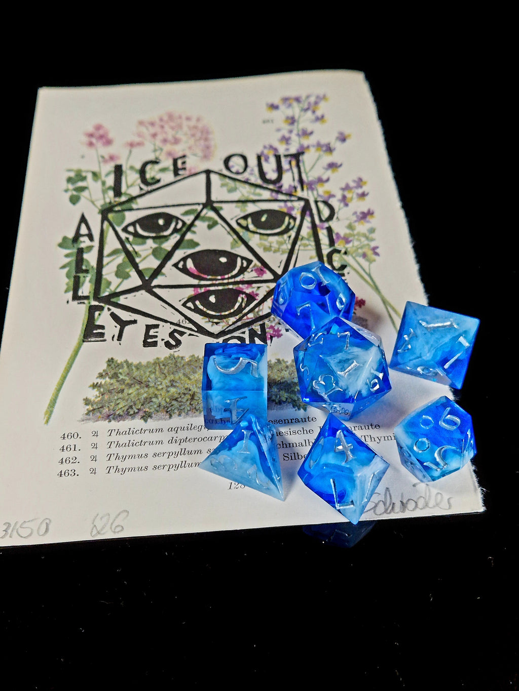 Art & Dice Bundle – Limited Linocut Print + Polyhedral Dice Set "Oracle of the blue Sky"
