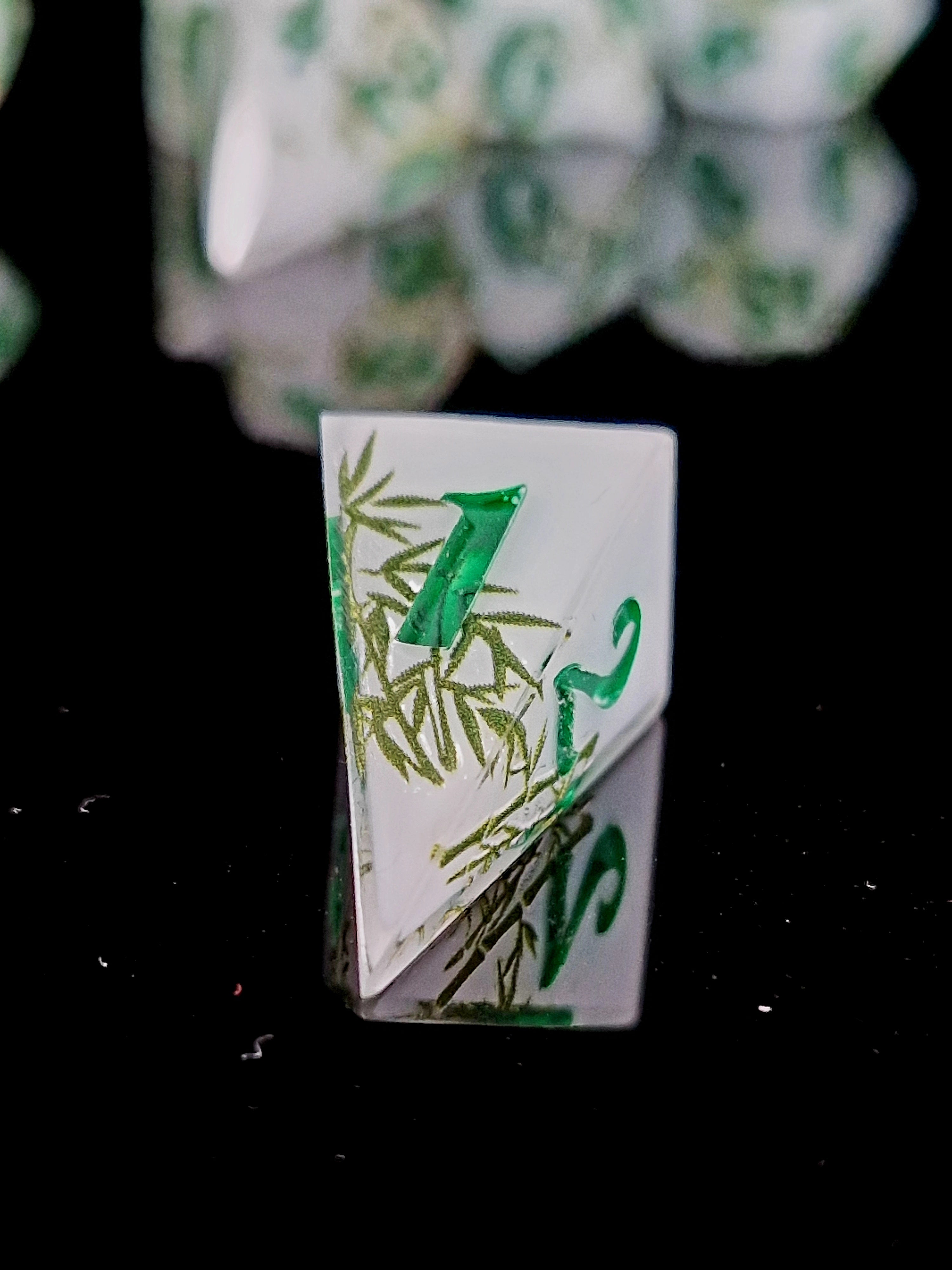 Art & Dice Bundle – Limited Linocut + Polyhedral Dice Set "Samurai Love"