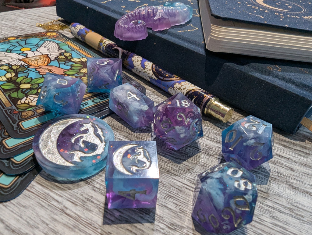 Cumulo Unitas - 8-Piece Dice Set