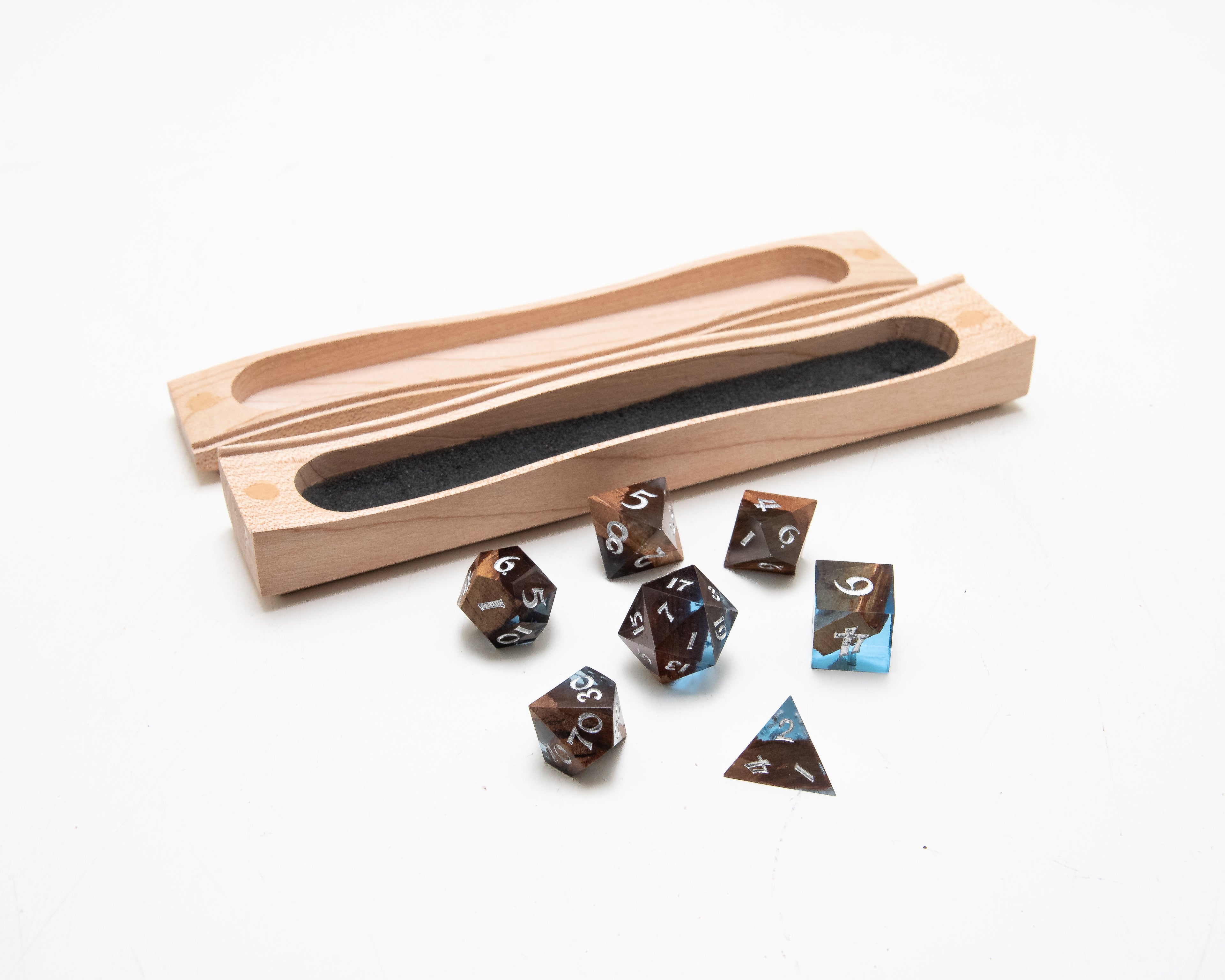 Sirius Dice - Sapphire Grove 7-PIece Set and Vault