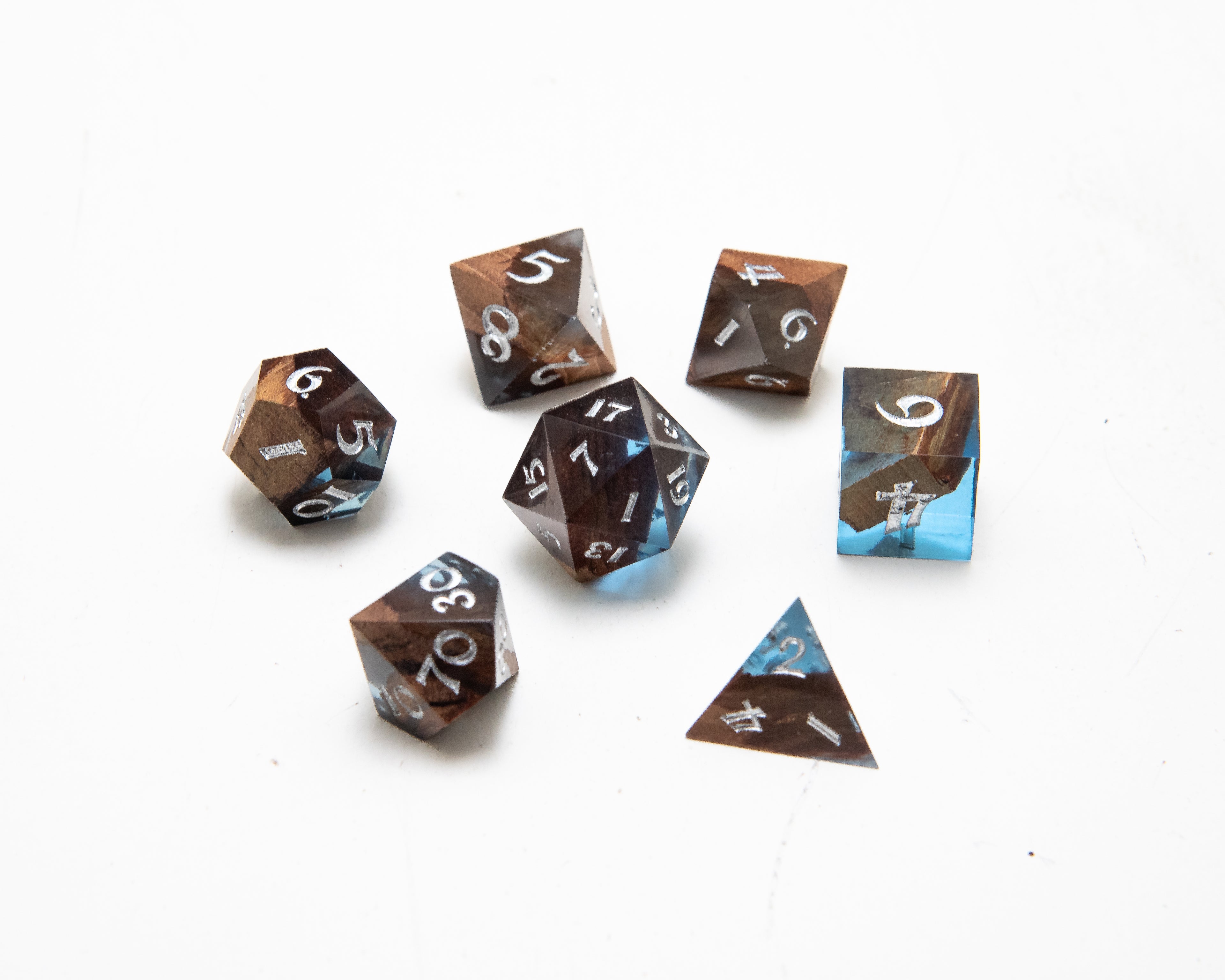 Sirius Dice - Sapphire Grove 7-PIece Set and Vault