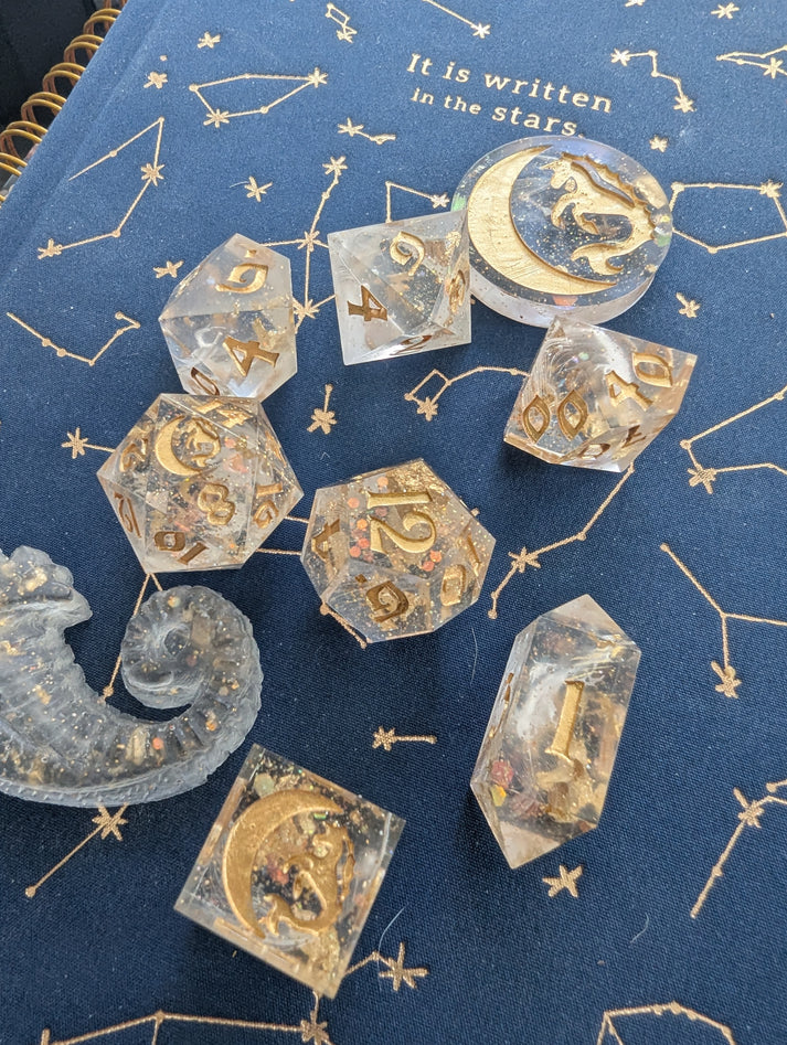 Effervescent Angels - 8-Piece Dice Set