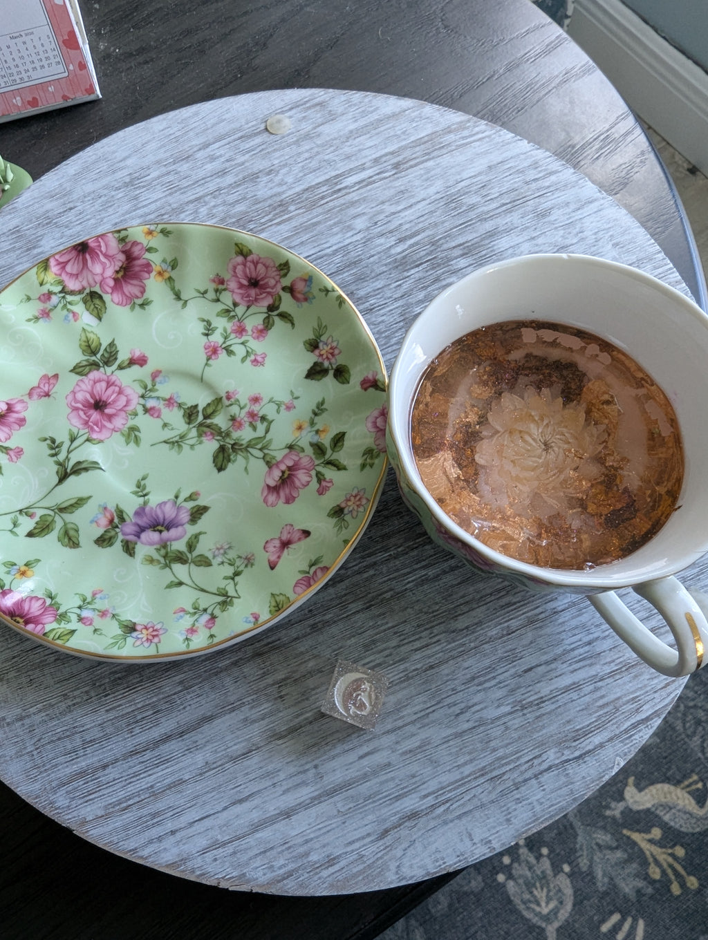 Hot Tea Melts Ice - Teacup Dice Roller