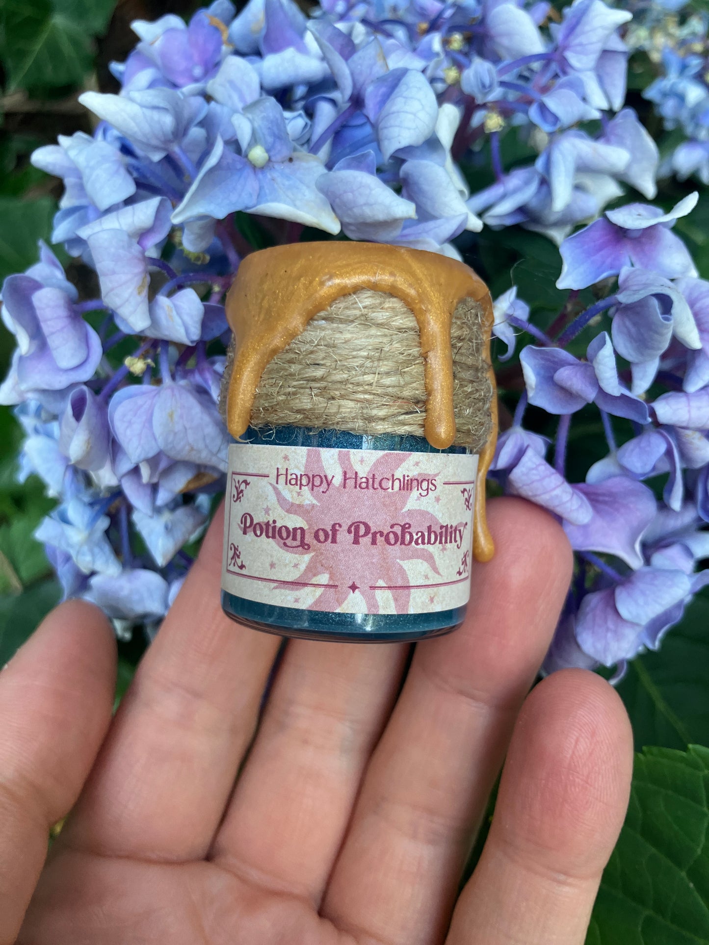 Potion of Probability - Mini Floating d20 Dice Potion
