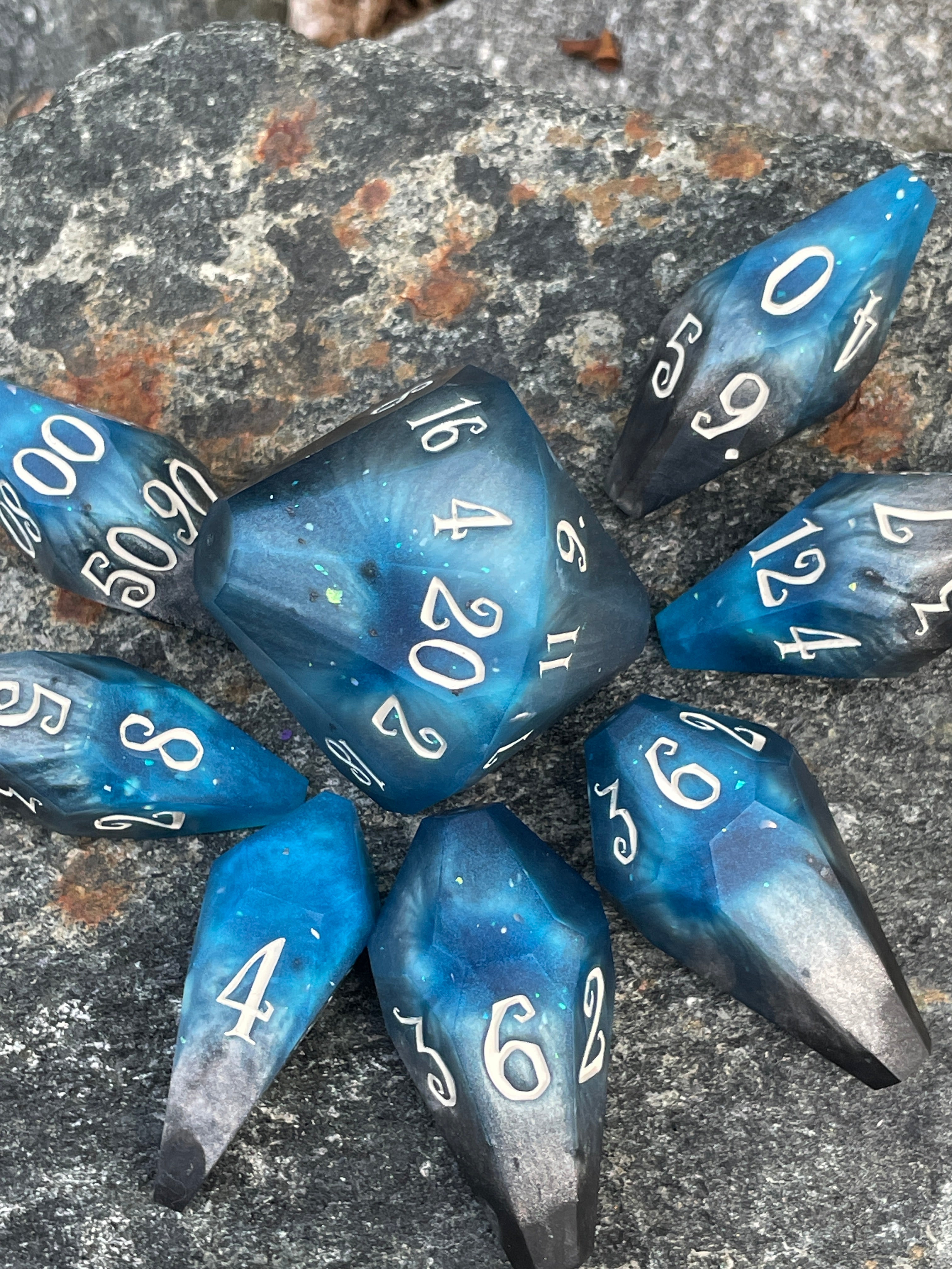 Melt Into Darkness - 8-Piece Dice Set