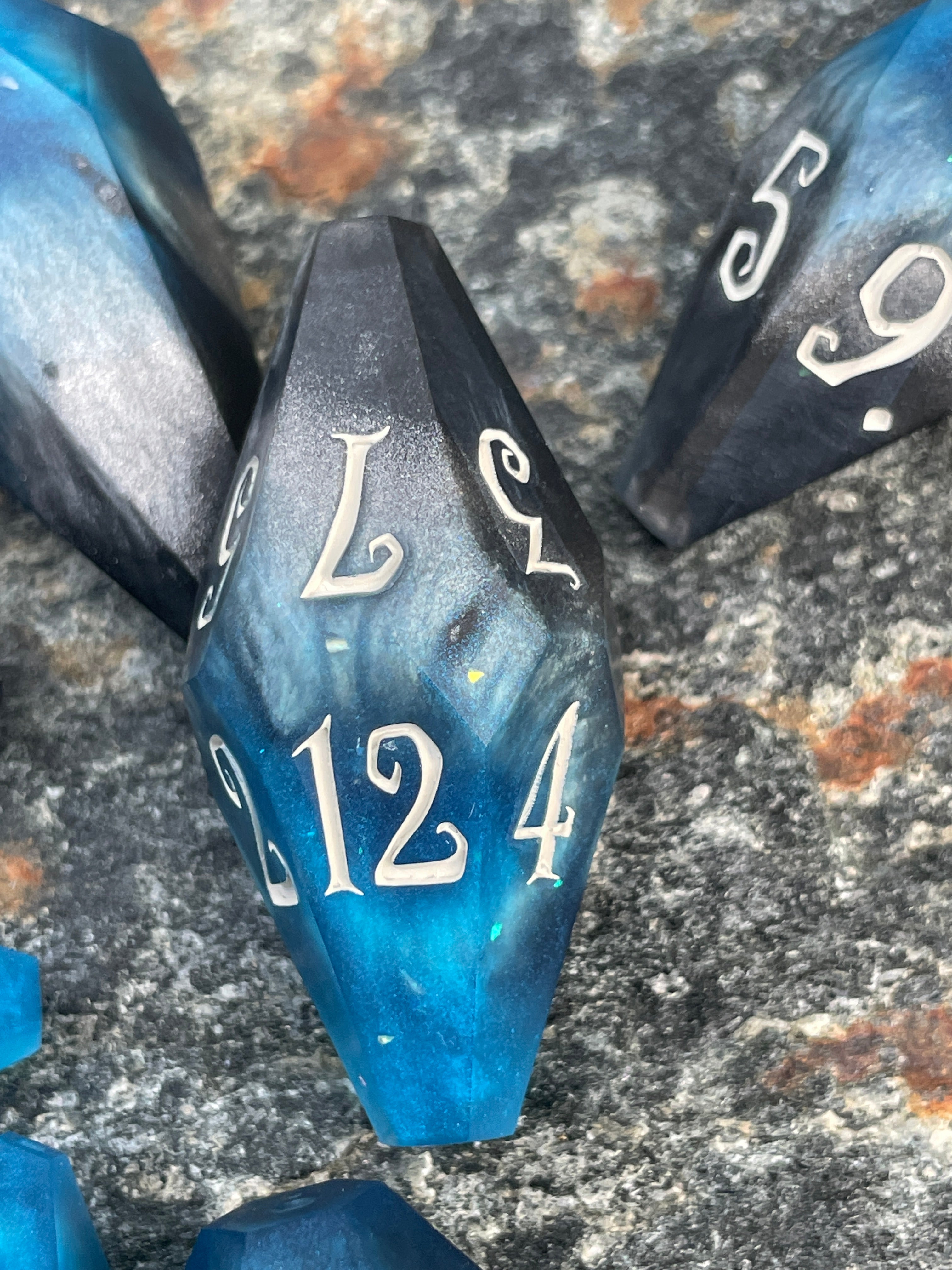 Melt Into Darkness - 8-Piece Dice Set