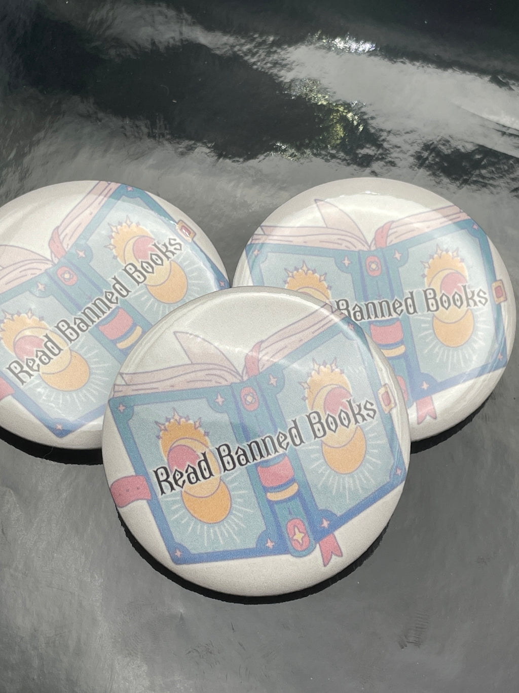 Read Banned Books 2.25" Button