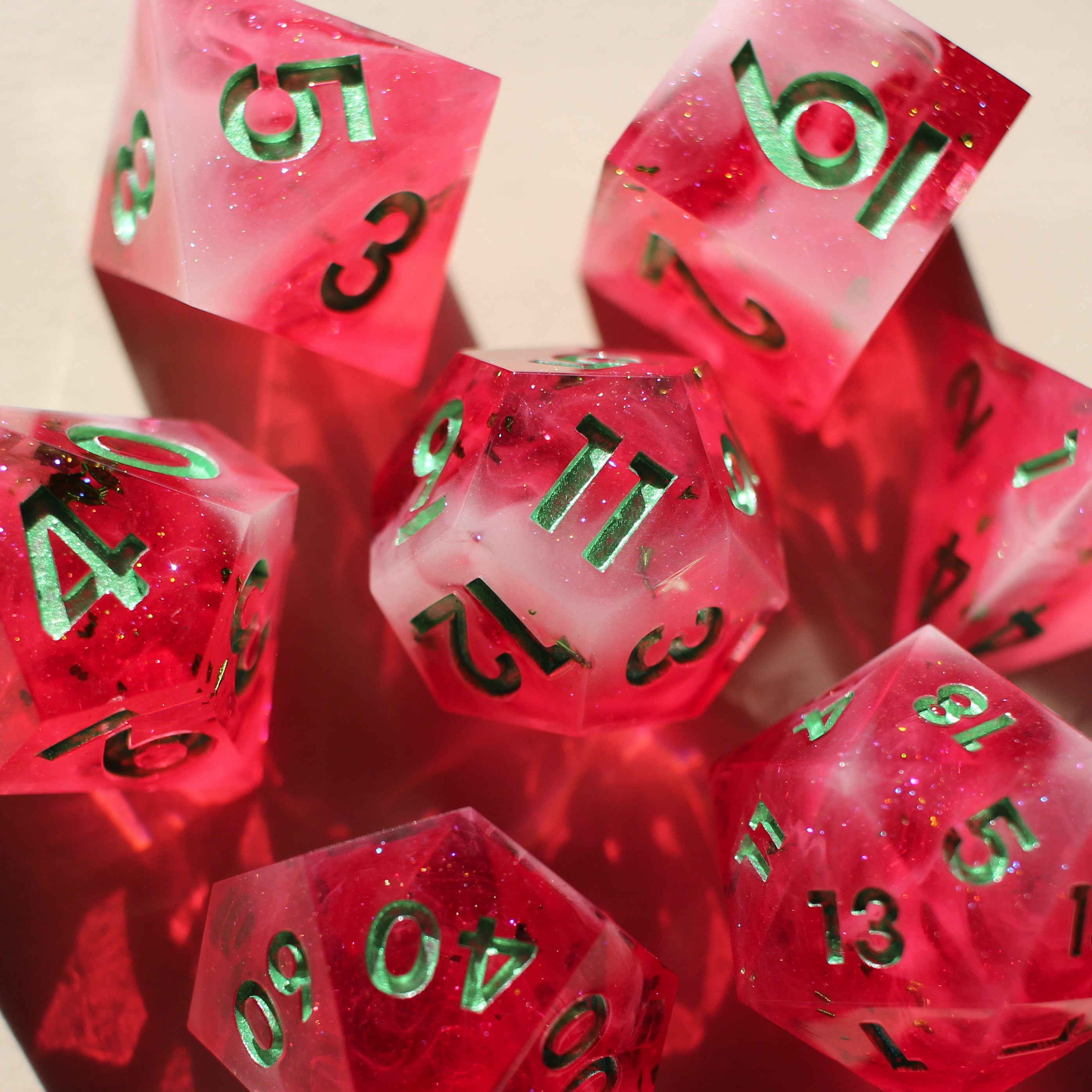 Summer Always Returns - 7-Piece Dice Set