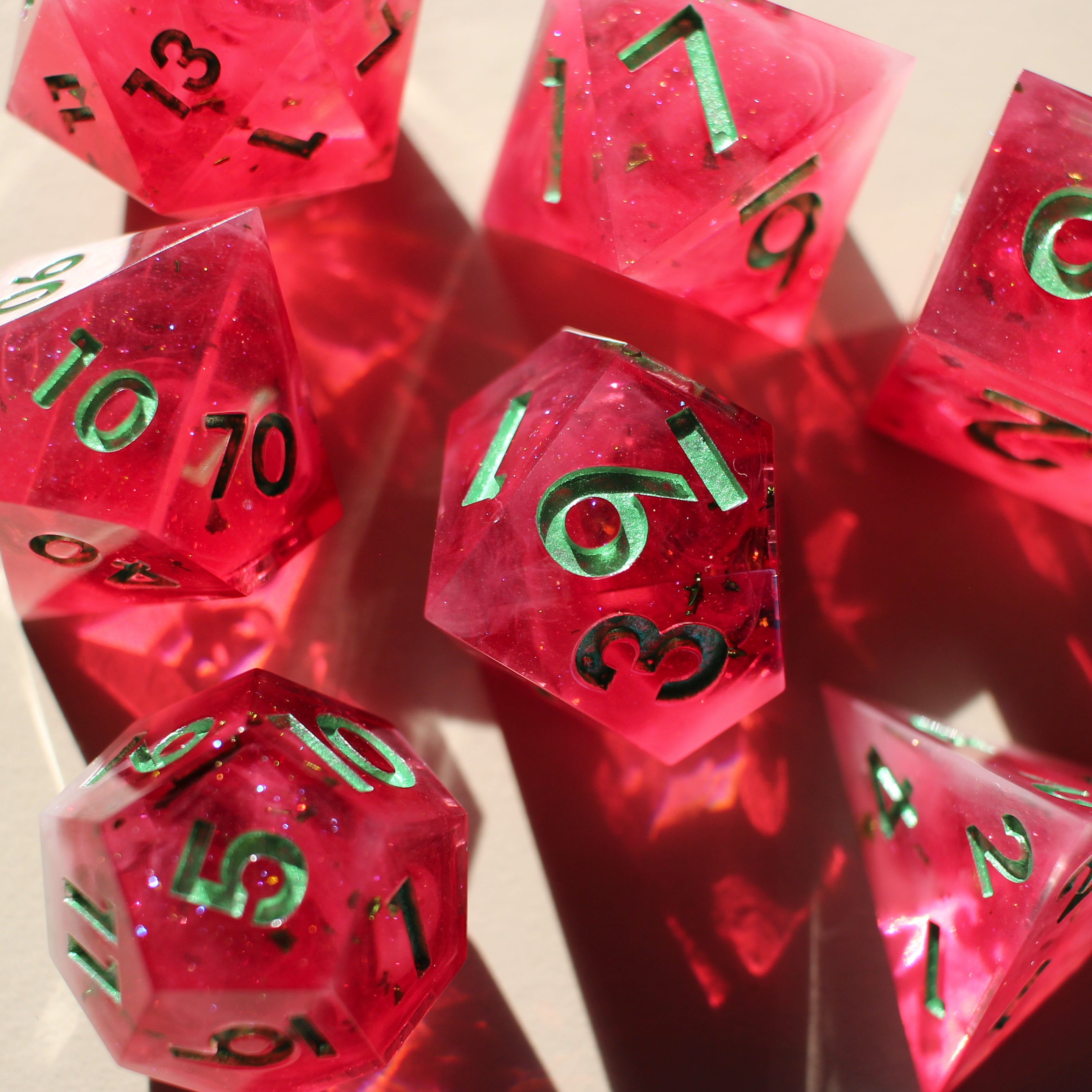 Summer Always Returns - 7-Piece Dice Set