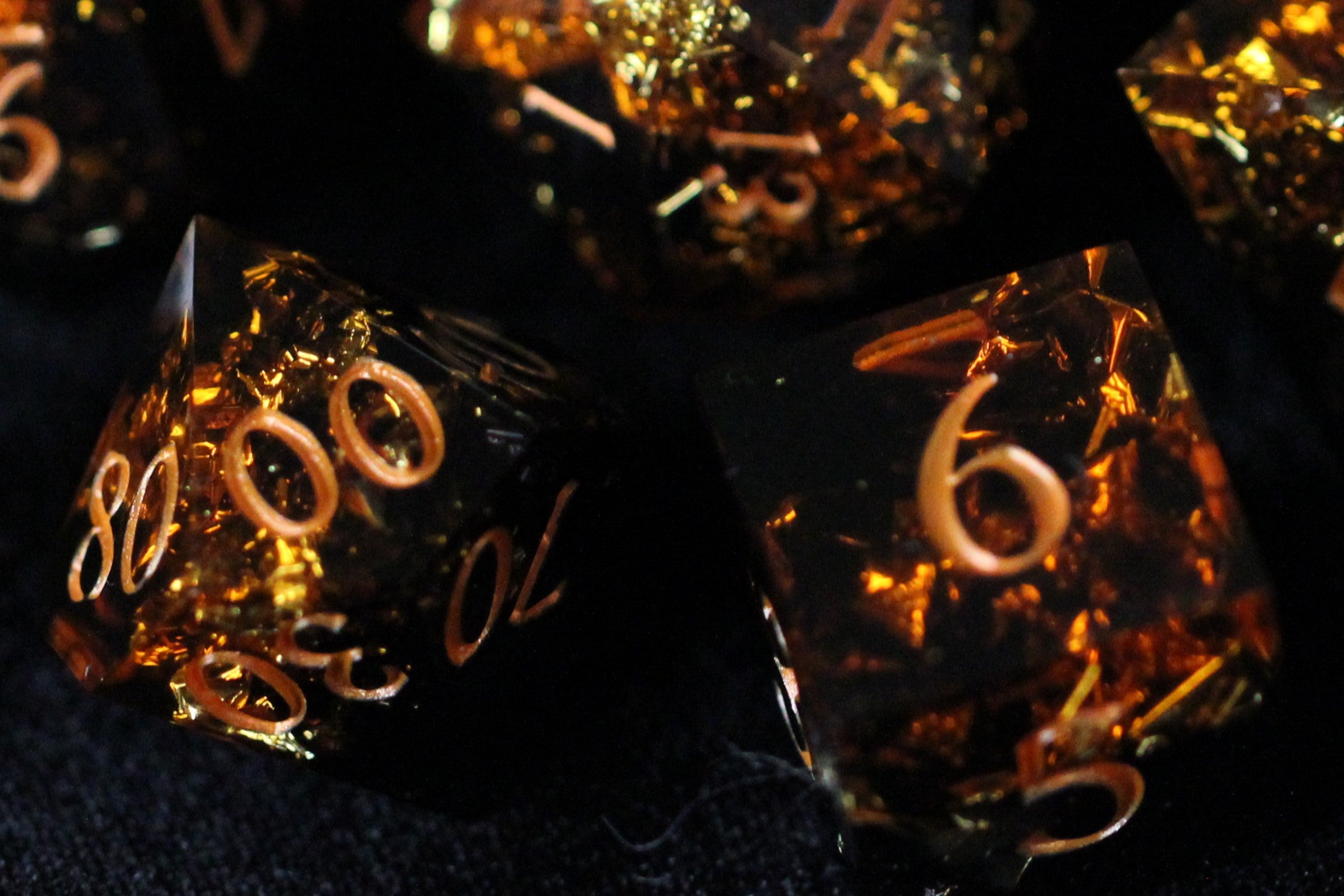 Burning Cinders - 7-Piece Dice Set