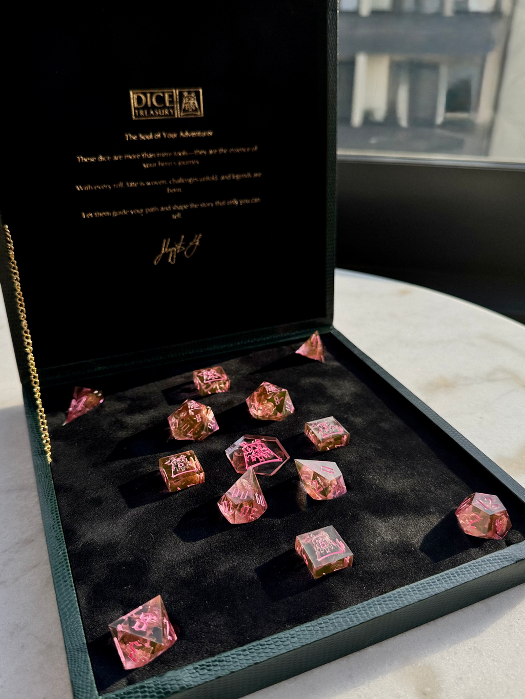 Sakura - 13-Piece Dice Set