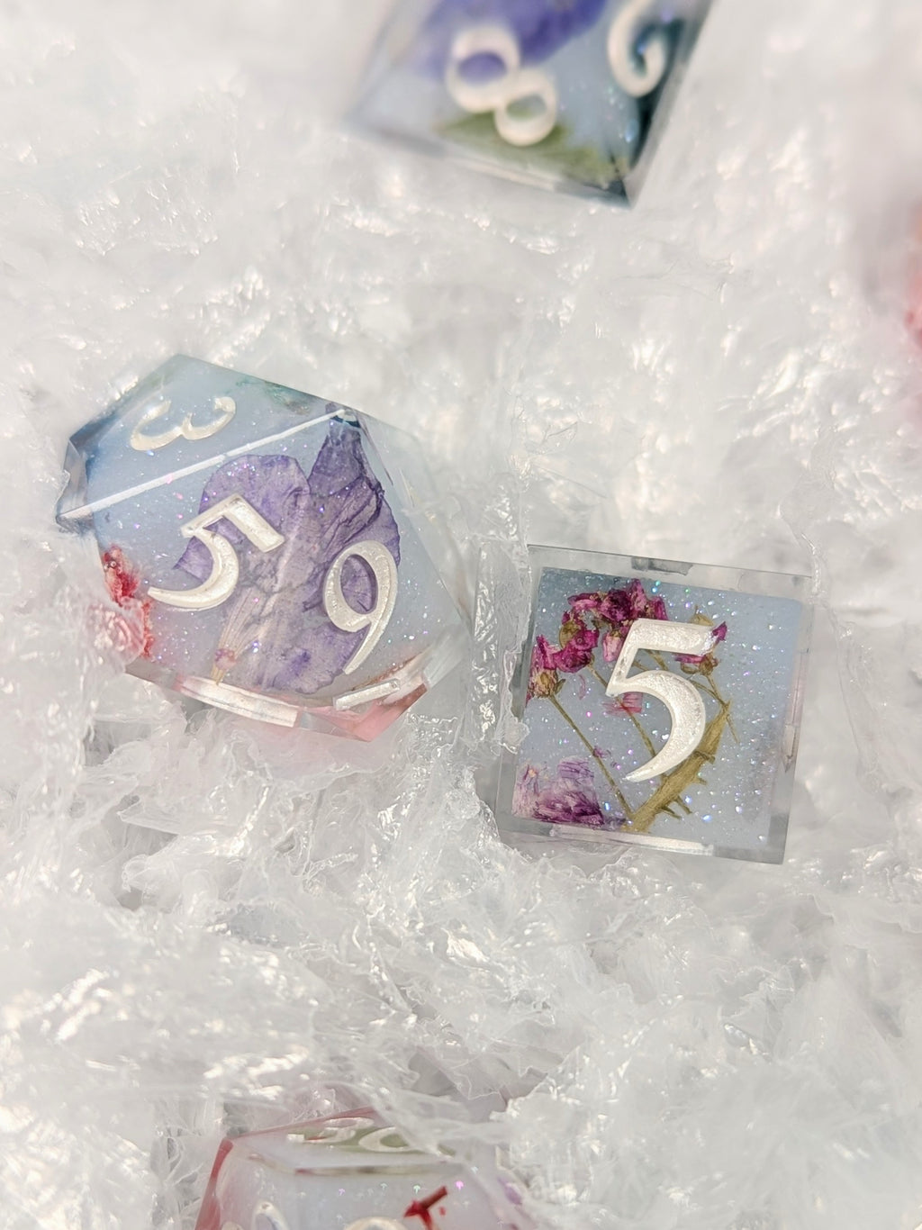Spring Will Come - 7-Piece Dice Set
