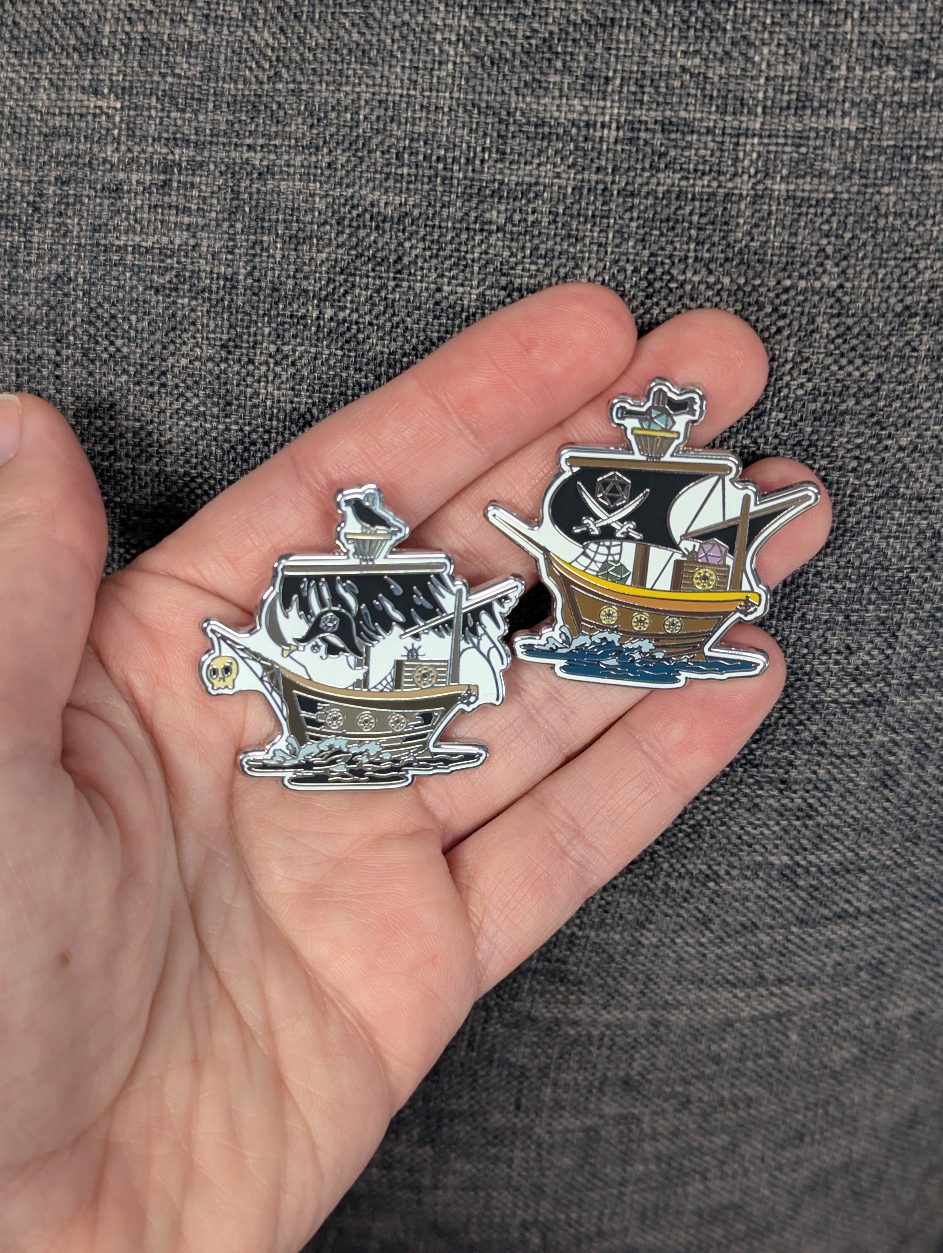 Shipwreck Dice Pin Set