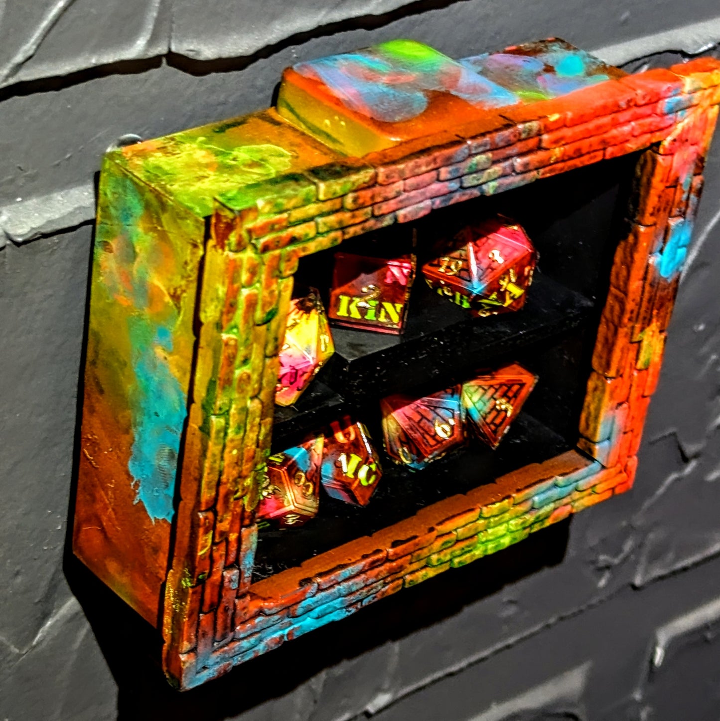 The Resistance - 8-Piece Dice Set + Frame