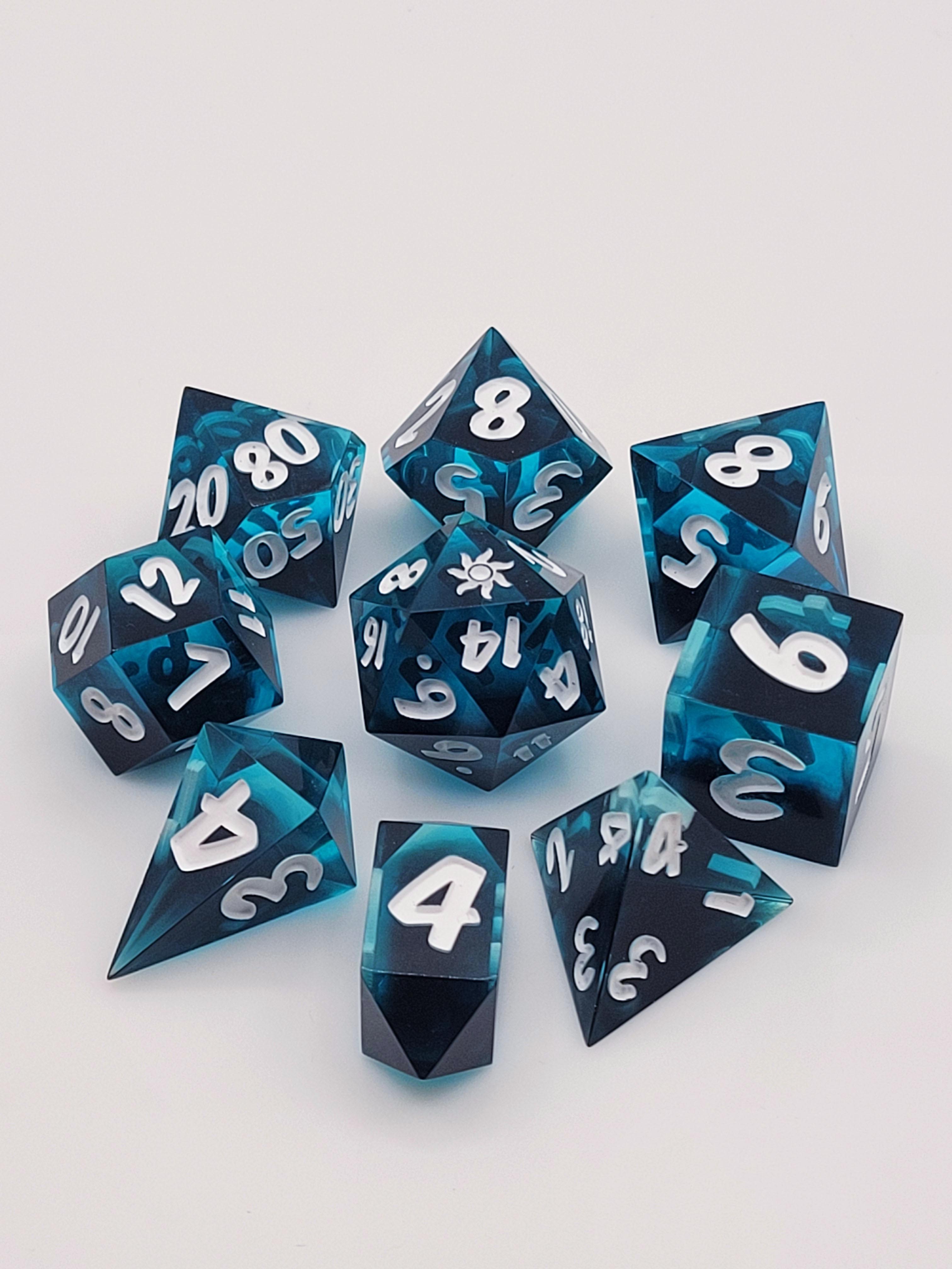 Shadowed Ice | 9-Piece Ombre Dice Set
