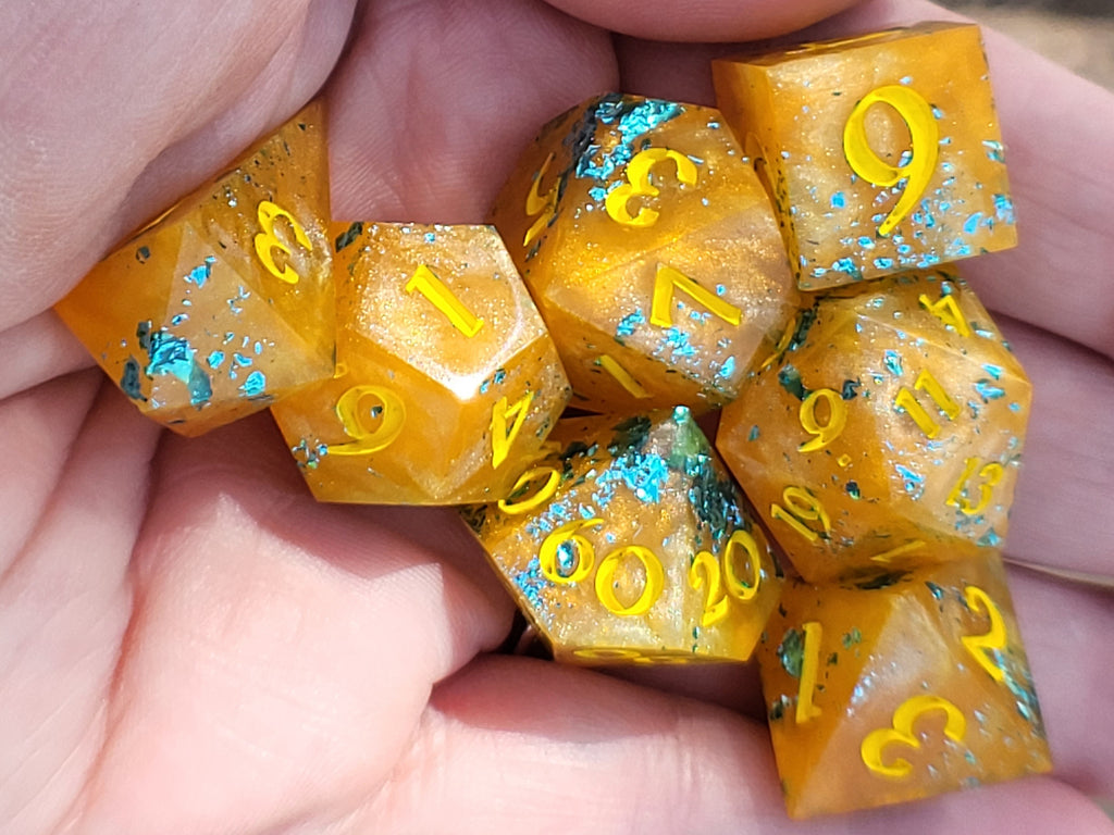 Xanthous Spark 7-Piece Set