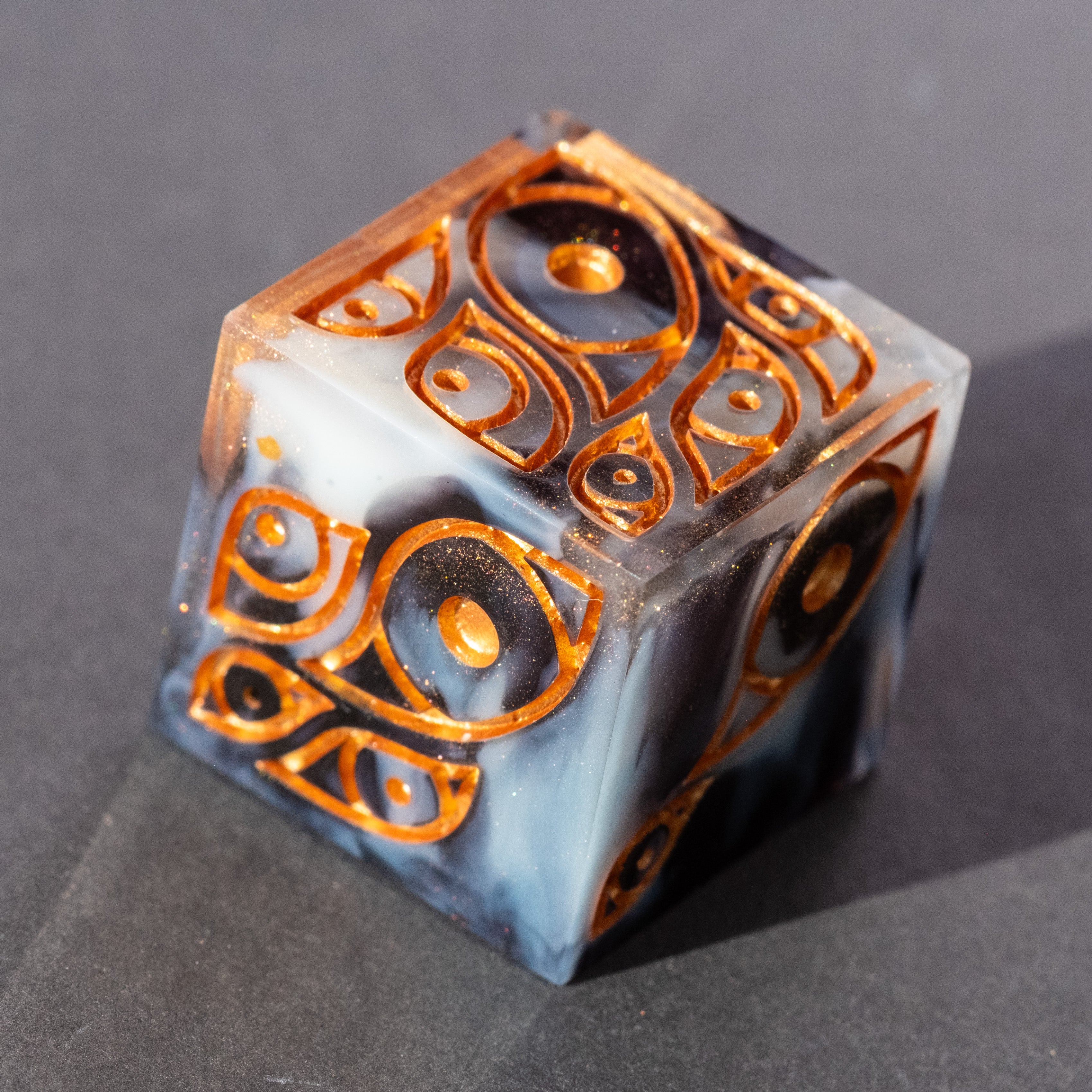 We See You (Gold Dust) - Oversized d6