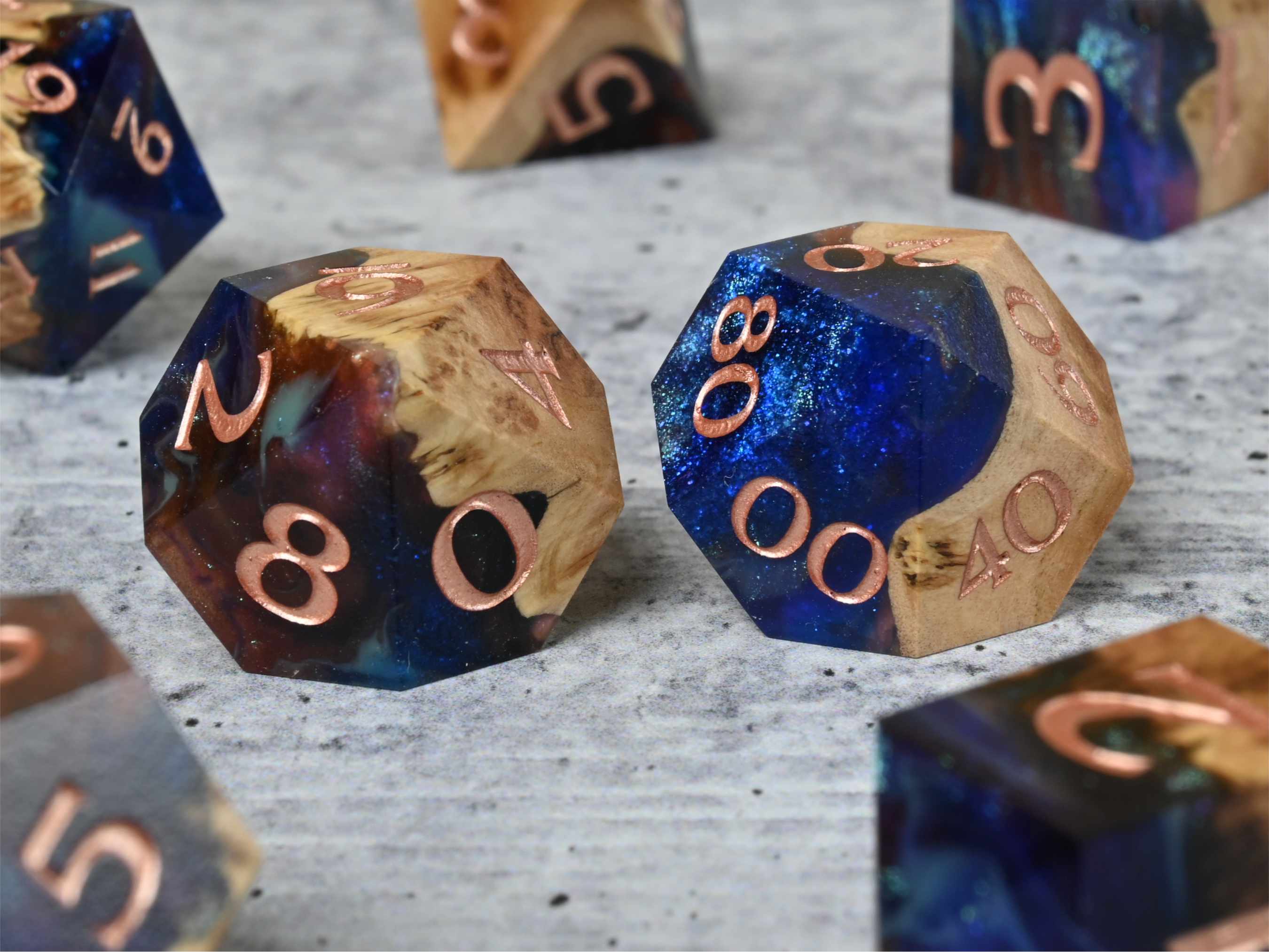Spellbind - Vasticola Burl Hybrid 7-Piece Dice Set
